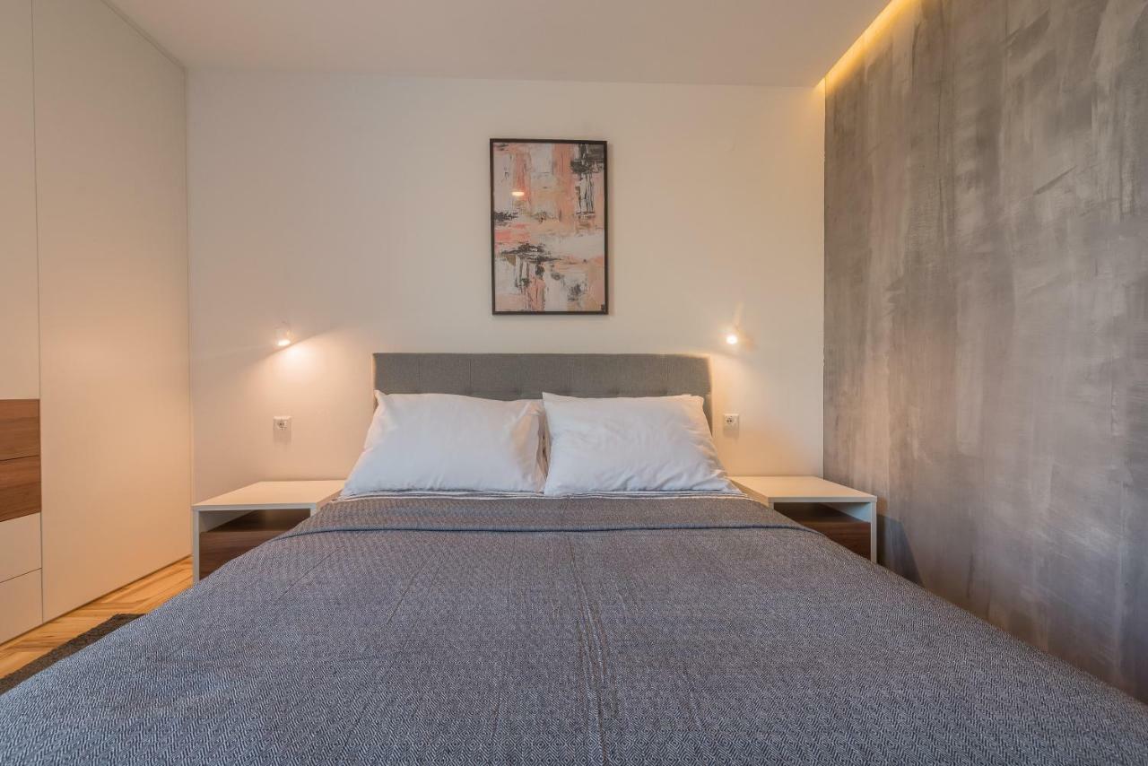 Villa T, Spacious With Heated Pool, Hot Tub & Sauna Rastevic Dış mekan fotoğraf